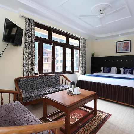 Oyo 9942 Hotel Ravine Dharamsala Zewnętrze zdjęcie