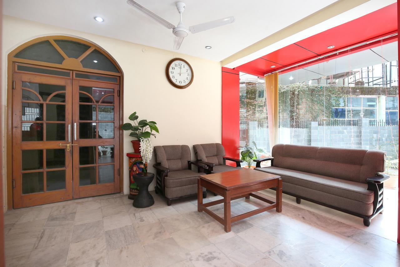 Oyo 9942 Hotel Ravine Dharamsala Zewnętrze zdjęcie